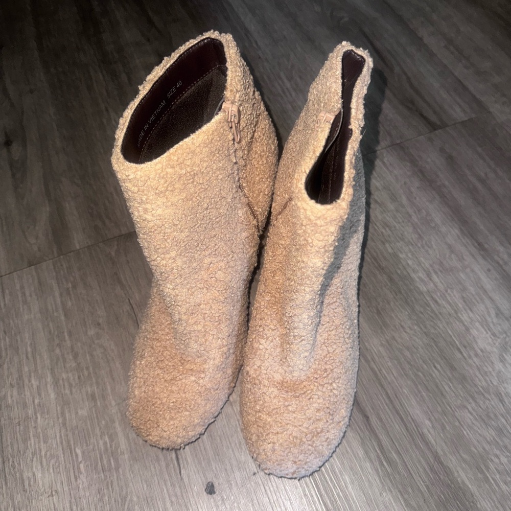 Tan Teddy Sherpa Booties - Picture 3 of 5